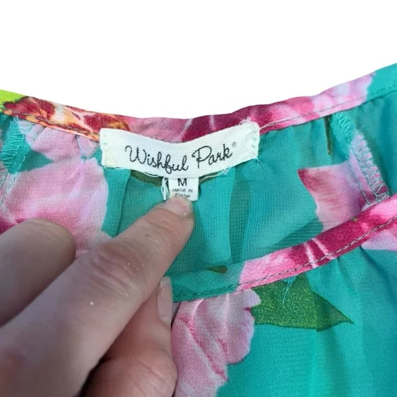 Wishful Park - Womens Lightweight Oversized Floral Blouse - Picture 9 of 9